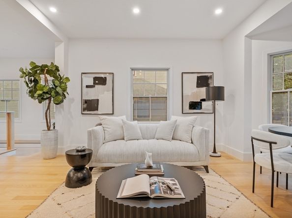 65 Francis, Brookline MA 02446