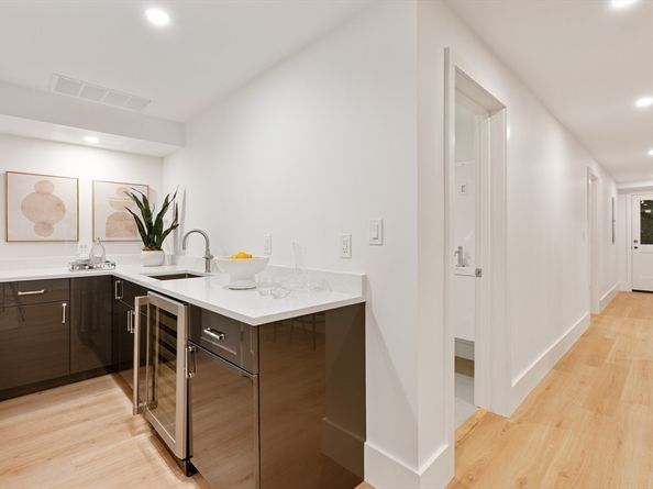 65 Francis, Brookline MA 02446