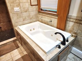 6 Susan Circle, Carver MA 02330