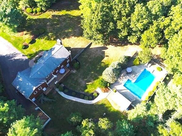 6 Susan Circle, Carver MA 02330