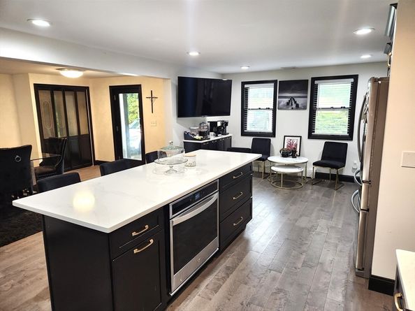 6 Susan Circle, Carver MA 02330