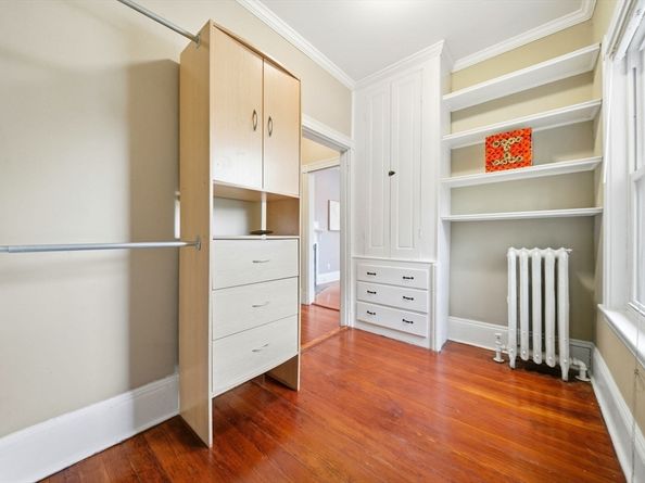 275 Bellevue St, Boston MA 02132