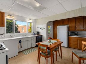 105 Central St, Somerville MA 02143