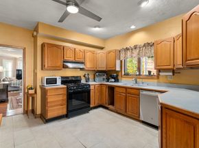 105 Central St, Somerville MA 02143