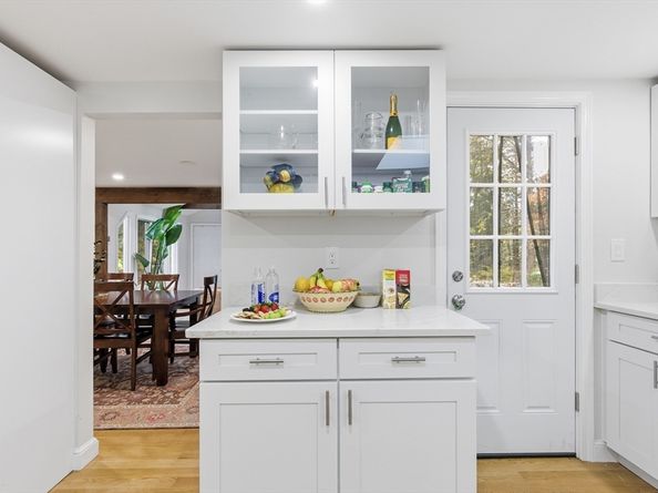 24 Woodland Rd, Sudbury MA 01776