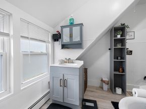 375 Rollstone St, Fitchburg MA 01420