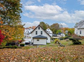 375 Rollstone St, Fitchburg MA 01420