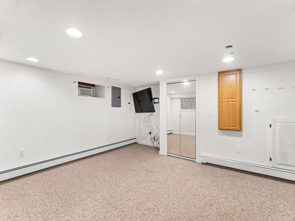 31 Rogers Ave, Somerville MA 02144