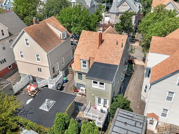 31 Rogers Ave, Somerville MA 02144