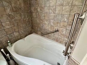 31 Rogers Ave, Somerville MA 02144