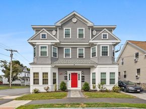 127 Marblehead St A, North Andover MA 01845