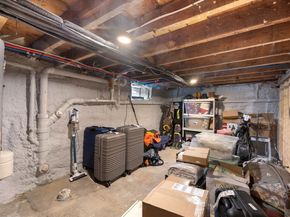 127 Marblehead St A, North Andover MA 01845