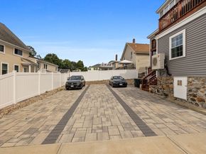 127 Marblehead St A, North Andover MA 01845