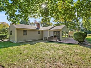 15 Fieldstone Drive, Brockton MA 02301