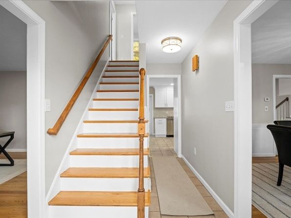 56 Ireta Rd, Shrewsbury MA 01545