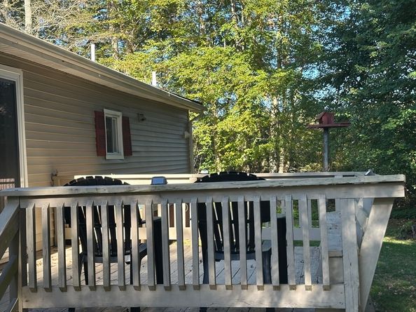 16 Friendship Dr, West Bridgewater MA 02379