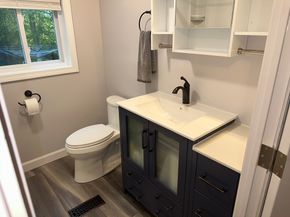 16 Friendship Dr, West Bridgewater MA 02379