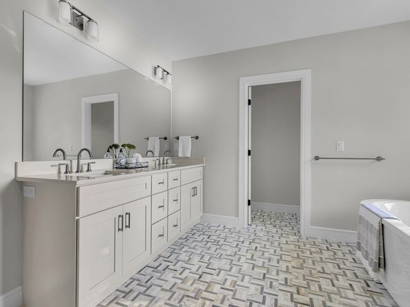 25 Irving Road, Natick MA 01760
