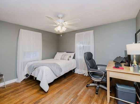 16 Norwich St, Dedham MA 02026