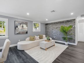 36 Pondview Cir, Brockton MA 02301