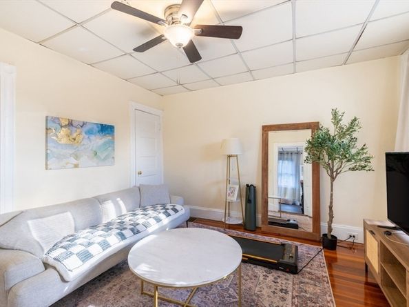 8 Craigie Street, Somerville MA 02143
