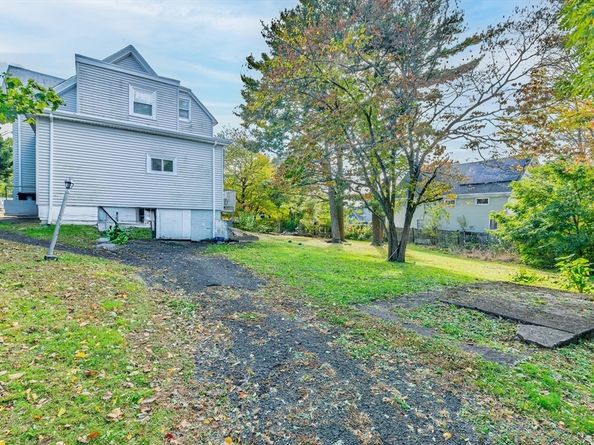 69 Beacon Park, Brockton MA 02302