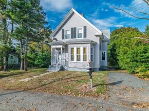 69 Beacon Park, Brockton MA 02302