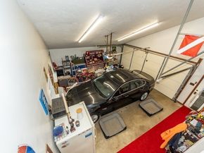 6 Leonard St, Lakeville MA 02347