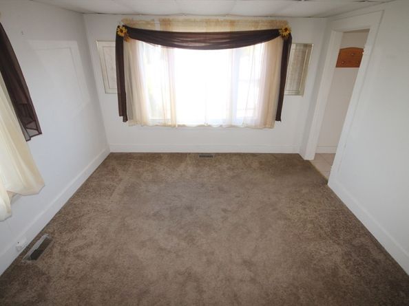 105 Warfield Avenue, Hull MA 02045