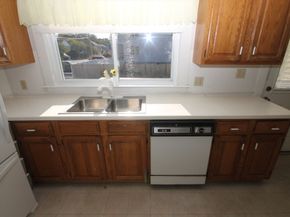 105 Warfield Avenue, Hull MA 02045