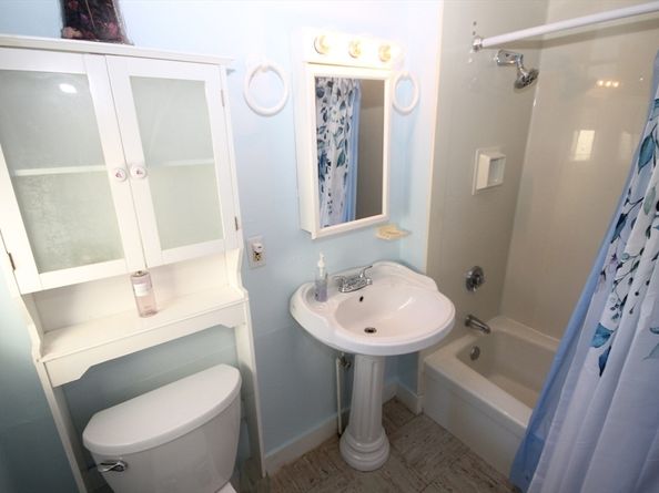 105 Warfield Avenue, Hull MA 02045