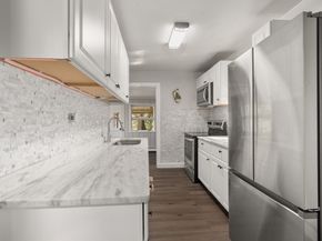 18 Edgewood Dr, Holden MA 01520
