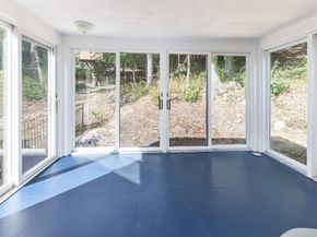 91 Grove St, Brookline MA 02467