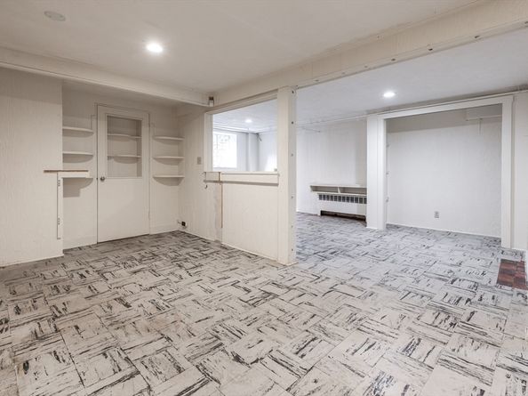 91 Grove St, Brookline MA 02467