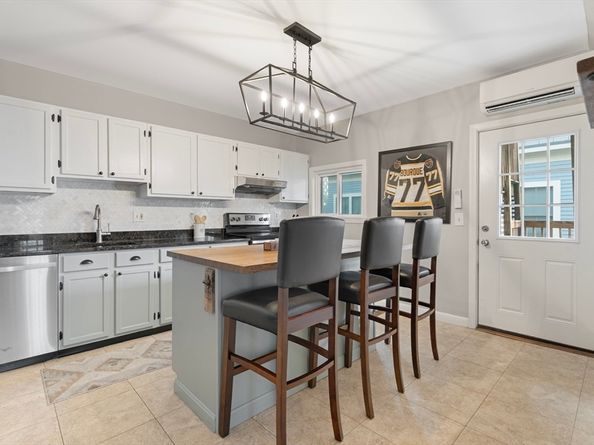 52 O Street 3, Boston MA 02127