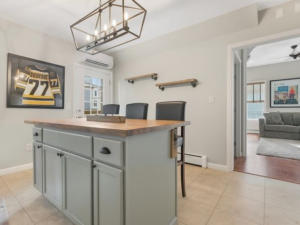 52 O Street 3, Boston MA 02127