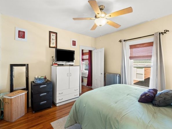 492 Metropolitan Ave, Boston MA 02136