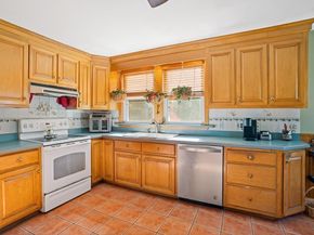511 Sumner Street, Stoughton MA 02072