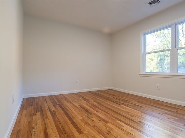 54 Westfield Dr, Holliston MA 01746