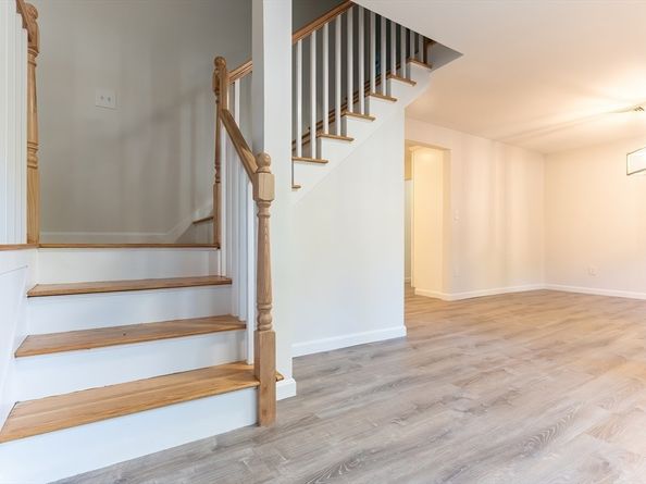 54 Westfield Dr, Holliston MA 01746