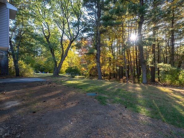 54 Westfield Dr, Holliston MA 01746