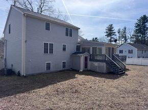 435 School St, Stoughton MA 02072