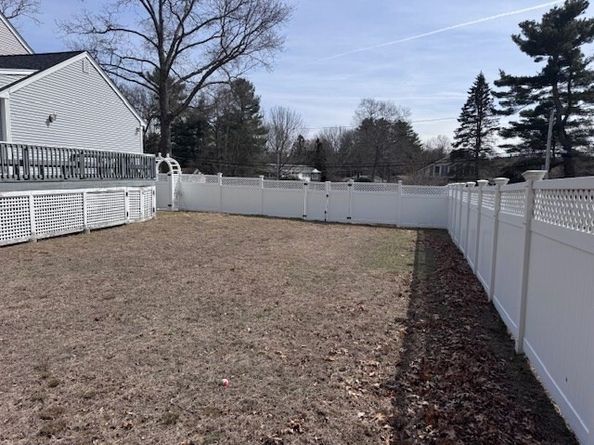 435 School St, Stoughton MA 02072