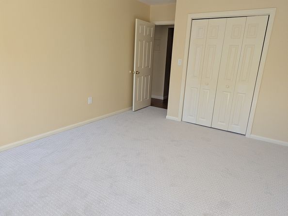 151 Coolidge Ave 105, Watertown MA 02472