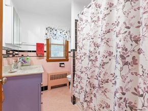 30 Elda Rd, Framingham MA 01701