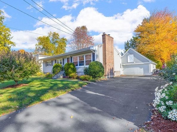 30 Elda Rd, Framingham MA 01701