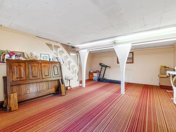 30 Elda Rd, Framingham MA 01701