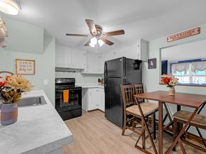 200 Main St, Sturbridge MA 01566