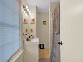200 Main St, Sturbridge MA 01566
