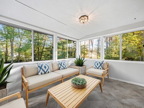10 Hamman Circle, Avon MA 02322